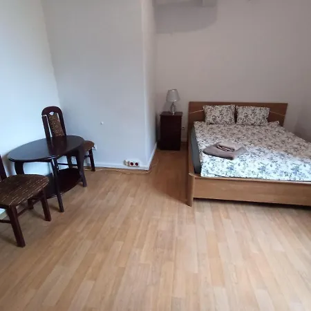 Aparthotel !!!!!!!!!!!!!!!!zadolzennost Andersa Nf